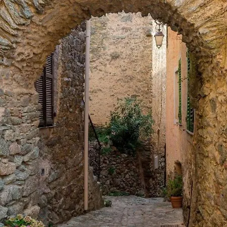 La Casa Monti Au Coeur Du Village De Apartment Lama